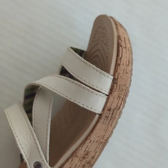 Crocs Open Toe Cork Wedge Strappy Slide Sandal 8 Creamy Beige Tan - Picture 5 of 16